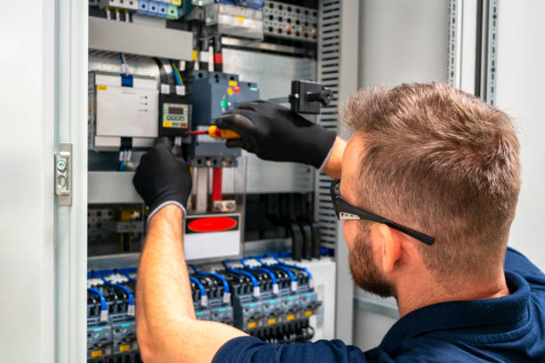 Best 24-Hour Electrician  in Lake Elmo, MN